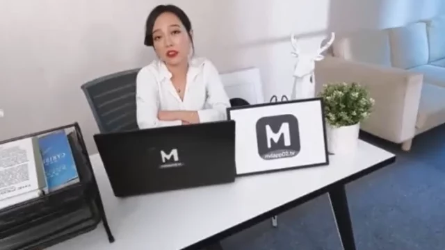 MD0130-2 Su Aiwen Turns an Empty Office into a Private Paradise with Her Coworker