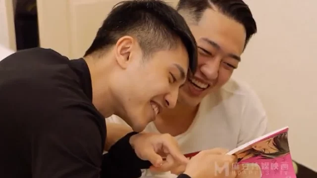 MD0193 Mature mom teaches son’s friend with an intense health check