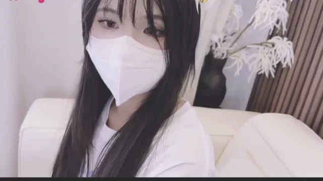 Pure JK Girl Pays Debt with Her Body