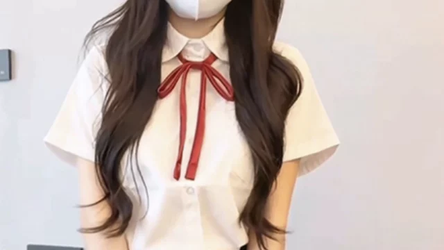 Zi Yi Schoolgirl Pays Teacher with Her Body