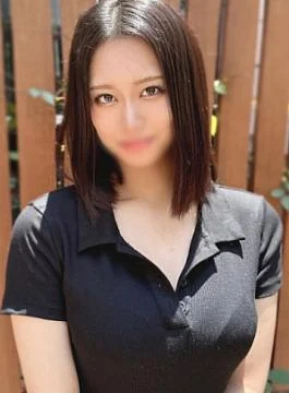 FC2PPV-4597826 During the flirty foreplay, the pervert who is dripping with love juice asks for